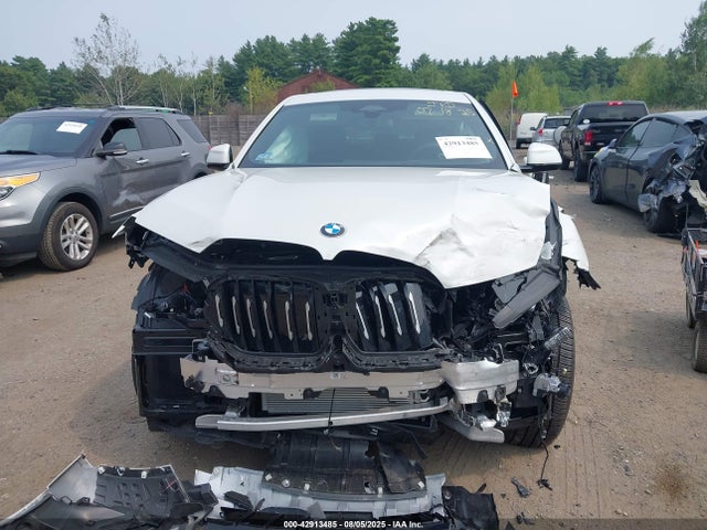 BMW 2025 2025 5UX33EX02S9Z33418 Image 13