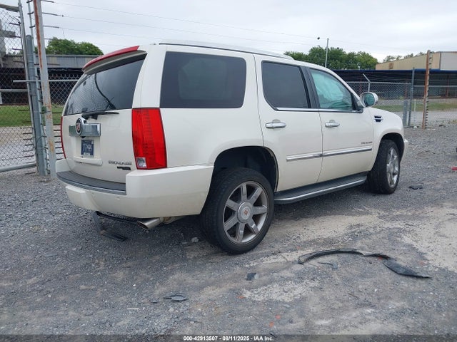 2013 CADILLAC ESCALADE 1GYS4BEF6DR161843 Photo 3