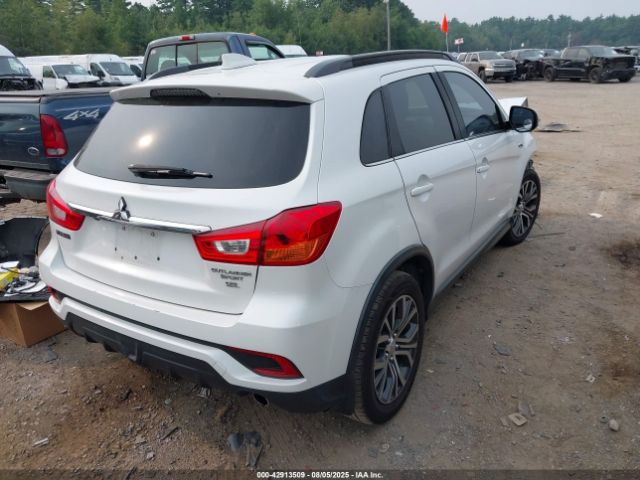 2018 MITSUBISHI OUTLANDER SPORT JA4AP4AW0JZ011324 Photo 3
