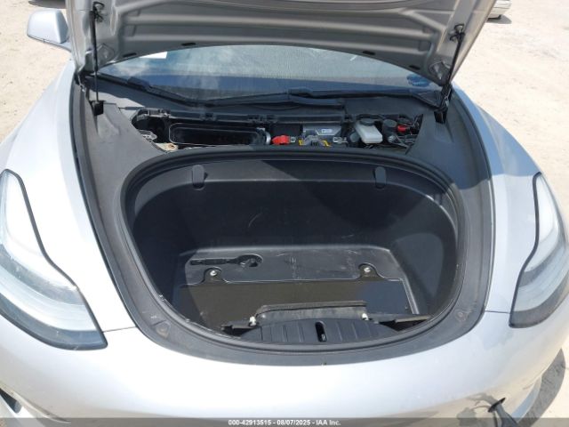 2018 TESLA MODEL 3 5YJ3E1EB7JF087610 Photo 9