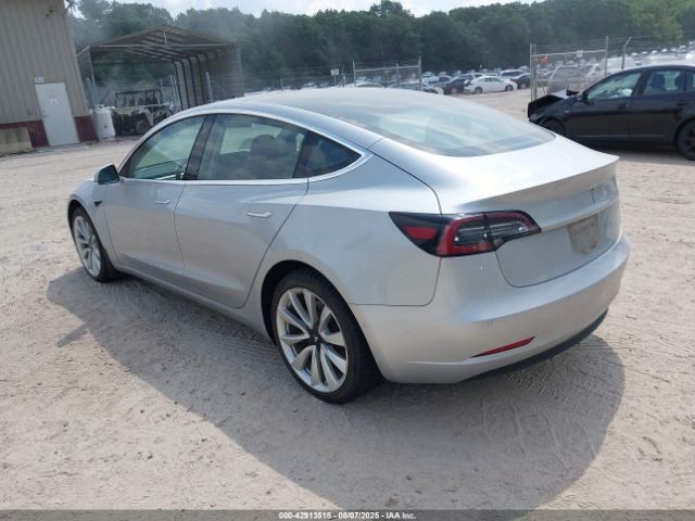 2018 TESLA MODEL 3 5YJ3E1EB7JF087610 Photo 2