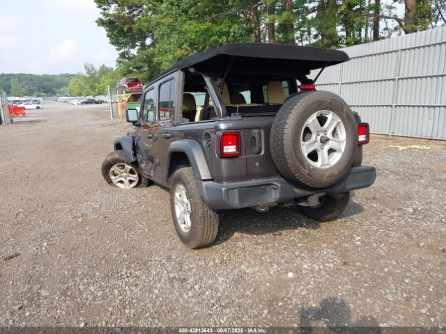 2018 JEEP WRANGLER UNLIMITED 1C4HJXDG2JW208816 Photo 2