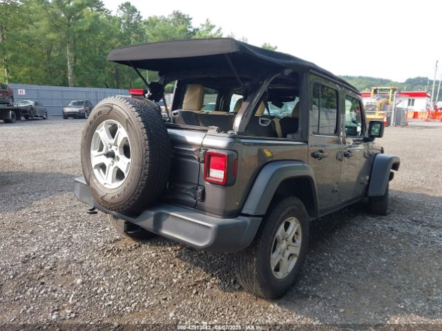 2018 JEEP WRANGLER UNLIMITED 1C4HJXDG2JW208816 Photo 3