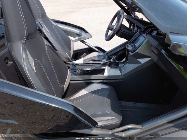 Polaris Slingshot 2019 57XAAPFA3K8133728 Image 5