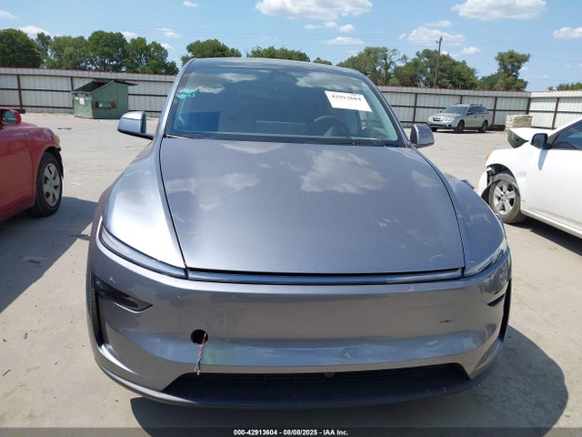 Tesla 2026 2026 7SAYGDEE9TA428228 Image 13