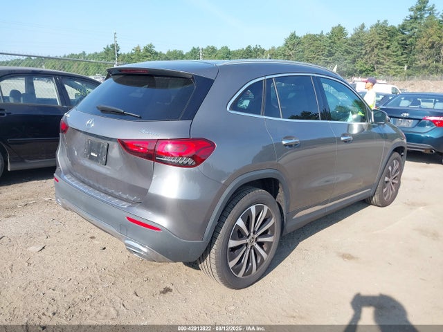 W1N4N4HB4MJ126824 Mercedes-Benz m260
