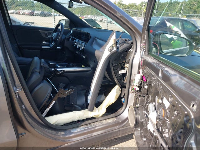 W1N4N4HB4MJ126824 Mercedes-Benz m260