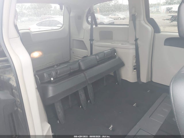 Chrysler 2015 2015 2C4RC1BG9FR694264 Image 8