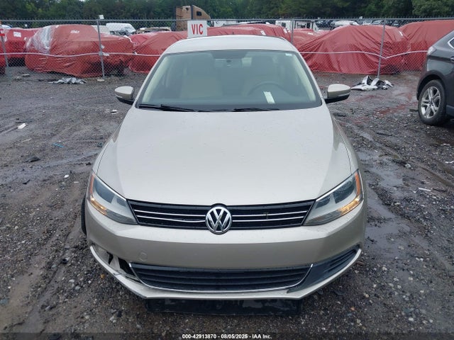 3VWD07AJ9EM236360 Volkswagen Jetta