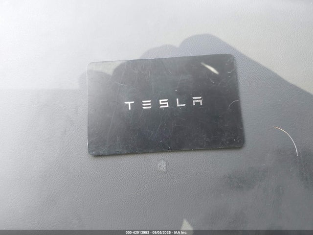 2024 TESLA MODEL Y 7SAYGDEDXRA329465 Photo 10