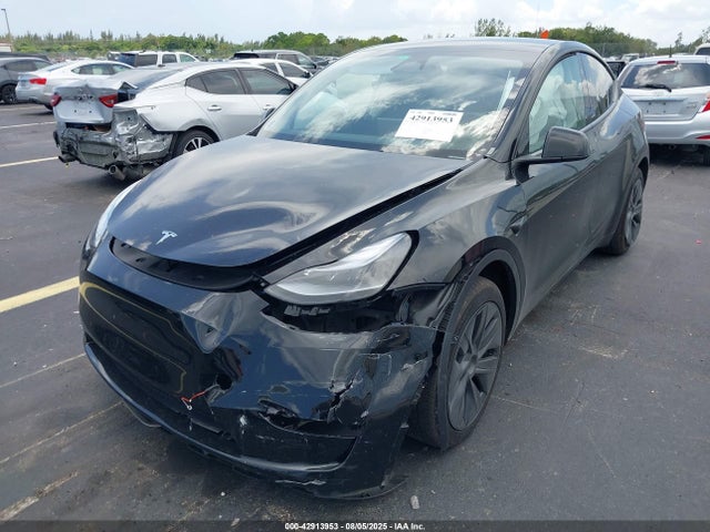 2024 TESLA MODEL Y 7SAYGDEDXRA329465 Photo 5