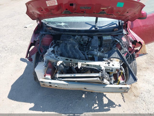 3N1CN7AP7EL825968 Nissan 2014