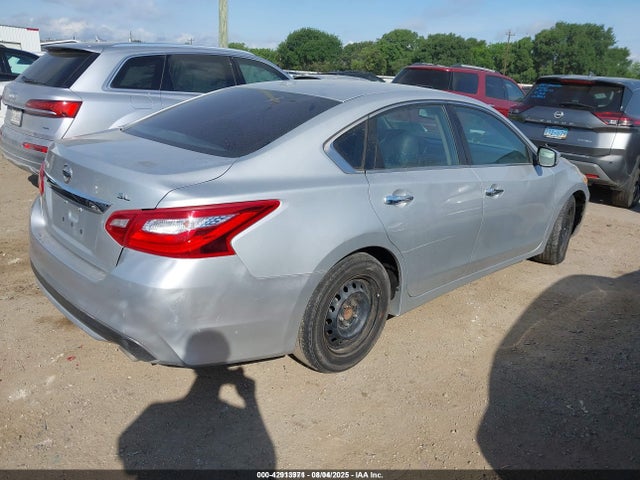 1N4AL3APXHC208010 Nissan Altima
