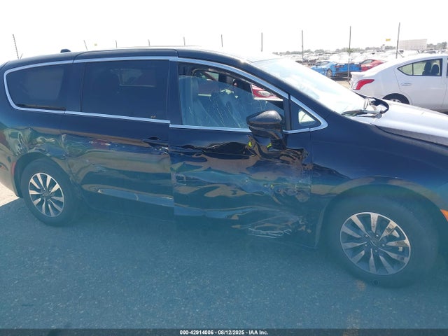 2C4RC1S75SR589117 Chrysler Pacifica