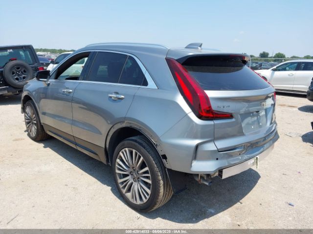 2025 CADILLAC XT4 1GYFZCR44SF133295 Photo 2