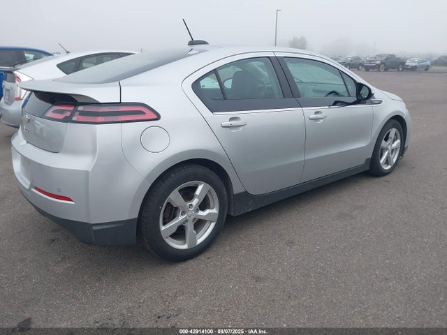 Chevrolet luu - ffv, e-flex, fam 0 2015 1G1RB6E47FU109663 Image 4
