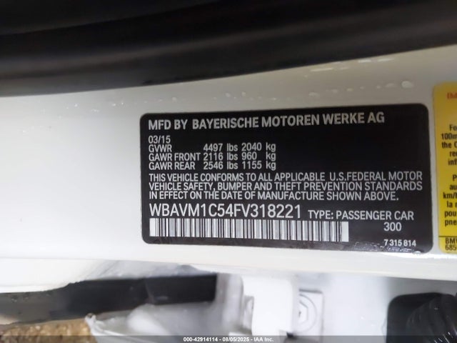 WBAVM1C54FV318221 BMW X1