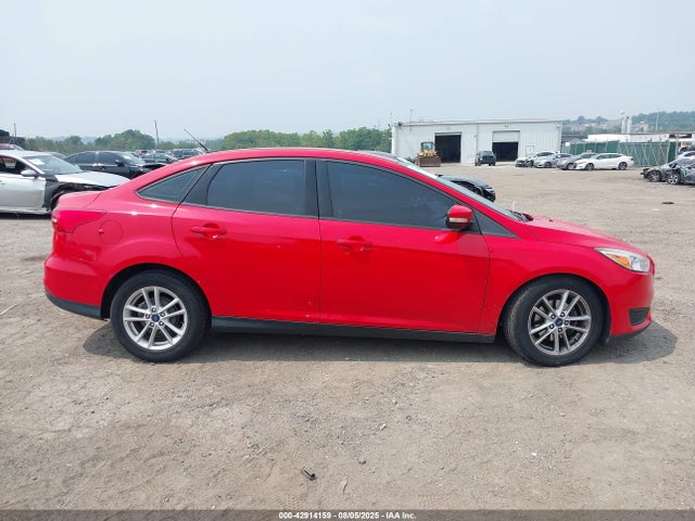 Ford Focus 2015 1FADP3F23FL244245 Image 13