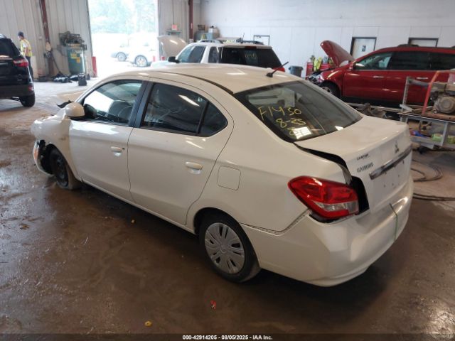 2017 MITSUBISHI MIRAGE G4 ML32F3FJ1HHF06447 Photo 2