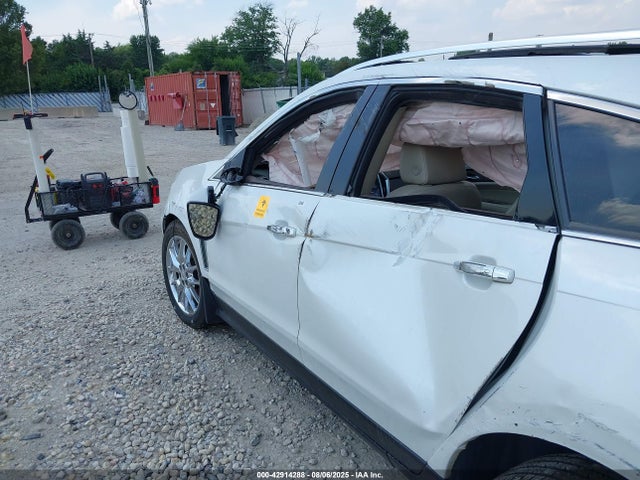 2013 CADILLAC SRX 3GYFNJE34DS639561 Photo 5