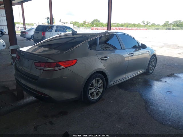 42914326 :رقم المزاد ، 5XXGT4L3XJG225092 vin ، 2018 Kia Optima Lx مزاد بيع