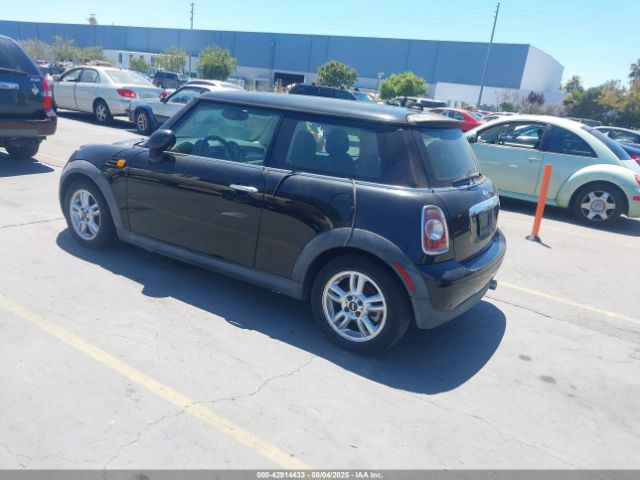 2012 MINI COOPER WMWSU3C51CT254094 Photo 2