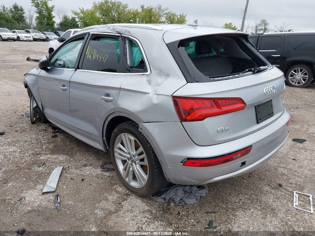 2018 AUDI Q5 WA1BNAFY6J2056313 Photo 2