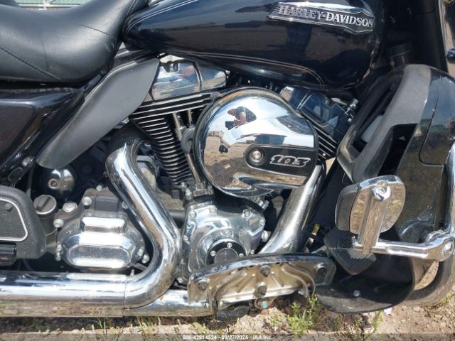 2016 HARLEY-DAVIDSON FLHTCUTG 1HD1MAL12GB861423 Photo 7