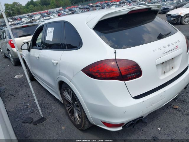 2013 PORSCHE CAYENNE WP1AD2A22DLA71529 Photo 2