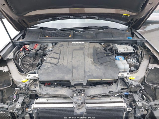 2017 AUDI Q7 WA1LAAF79HD036790 Photo 9