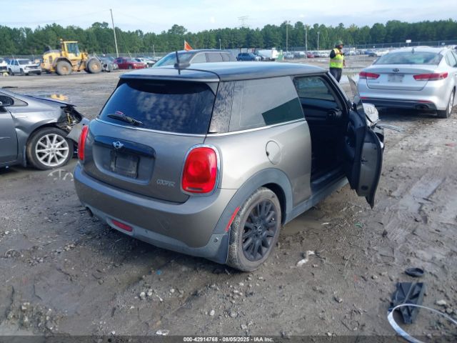 2018 MINI HARDTOP WMWXP5C59J2G62941 Photo 3