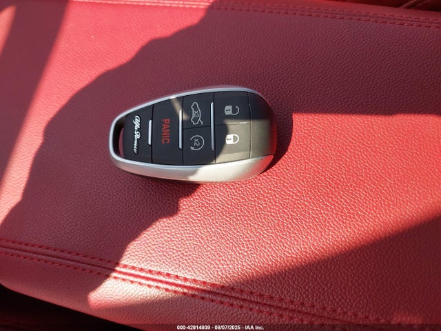Alfa Romeo 2019 2019 ZARFANBN2K7603755 Image 11
