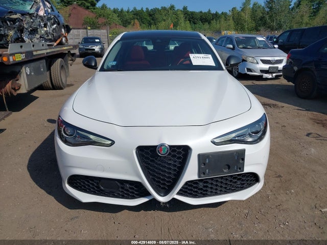 Alfa Romeo 2019 2019 ZARFANBN2K7603755 Image 12