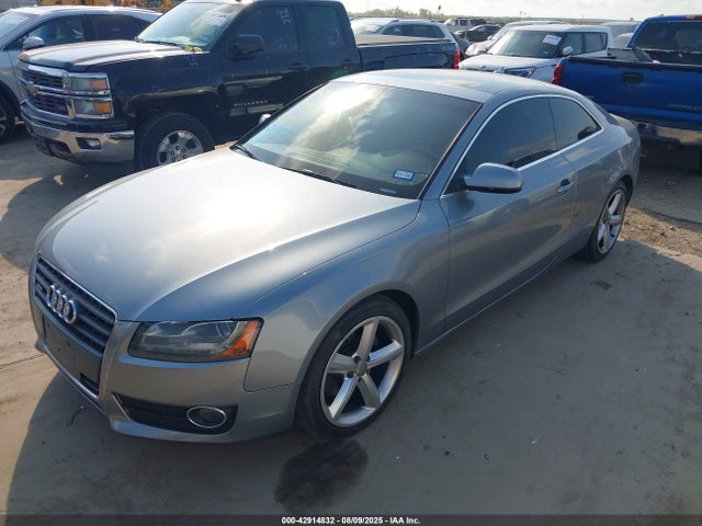 2010 AUDI A5 WAURFAFR2AA023256 Photo 1