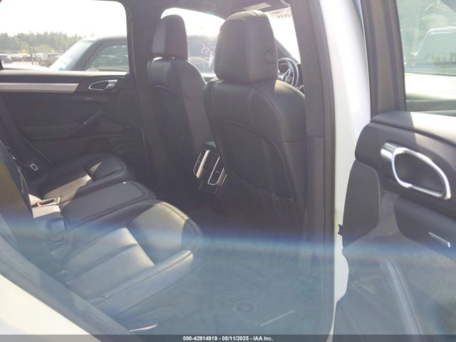 2016 PORSCHE CAYENNE WP1AD2A2XGLA78507 Photo 7