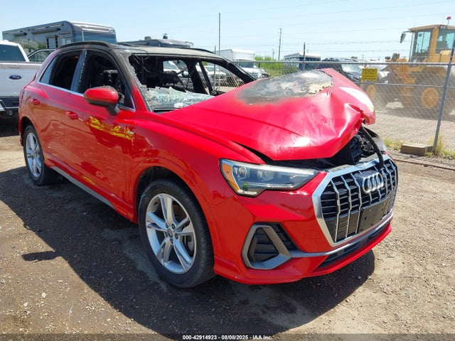 2020 AUDI Q3 WA1DECF39L1083703 Photo 0