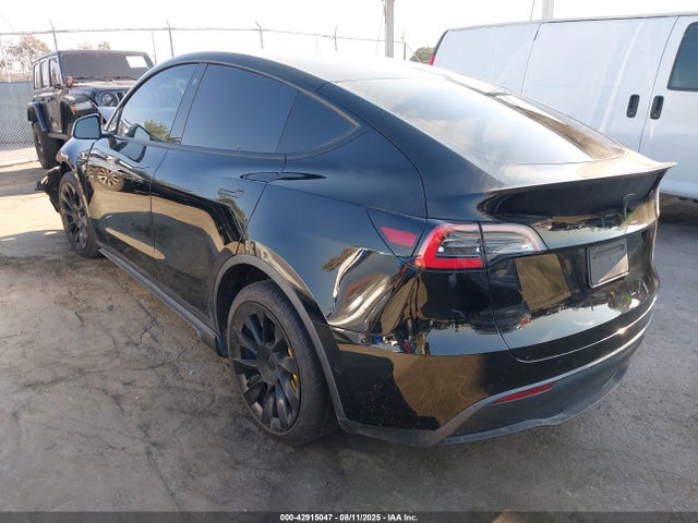 5YJYGDED7MF122895 Tesla Model Y