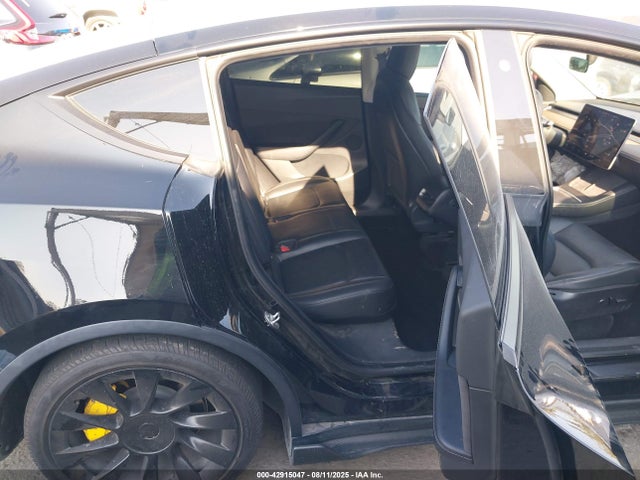 5YJYGDED7MF122895 Tesla Model Y