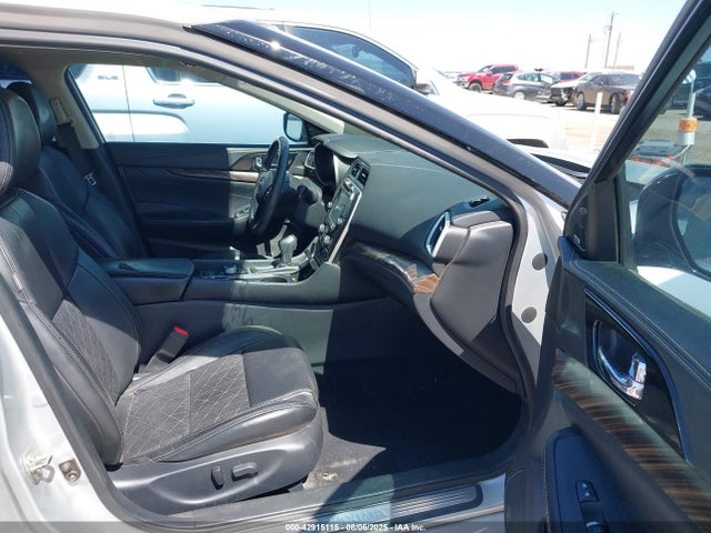 Nissan Maxima 2017 1N4AA6AP7HC450163 Image 5