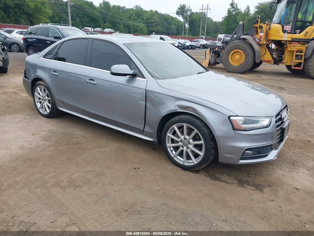2015 AUDI A4 WAUFFAFL6FN004398 Photo 0