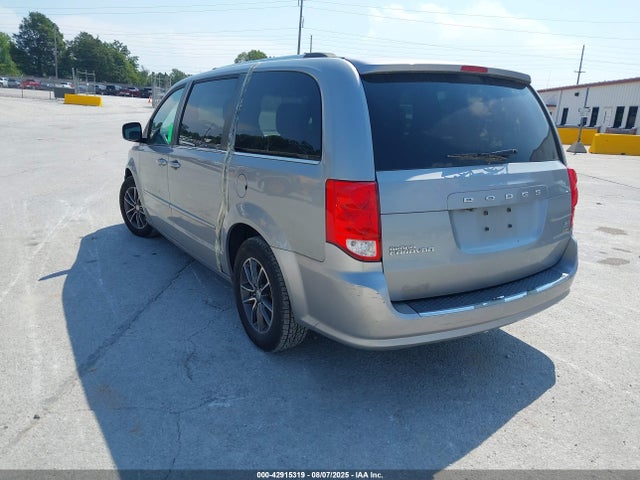 2C4RDGCGXHR863905 Dodge Grand Caravan