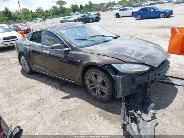 2013 TESLA MODEL S 5YJSA1BG3DFP09731 Photo 0