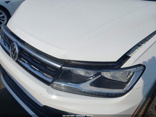 Volkswagen Tiguan 2021 3VV2B7AX5MM098986 Image 10