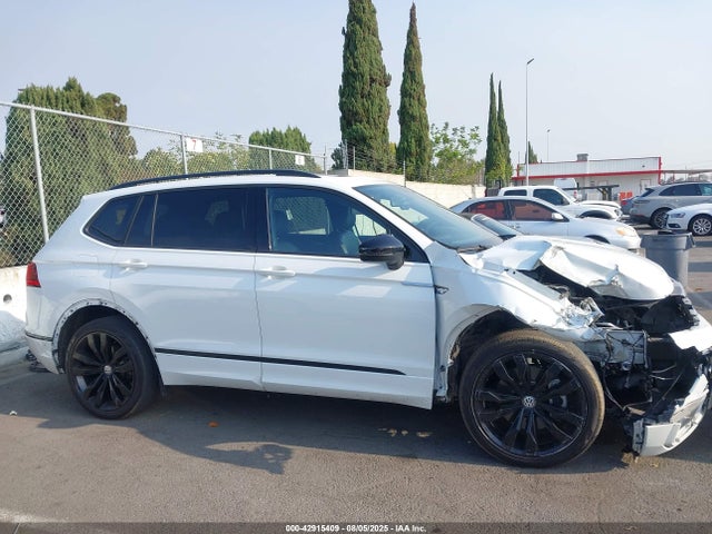 Volkswagen Tiguan 2021 3VV2B7AX5MM098986 Image 13