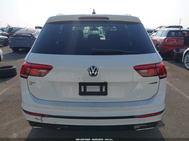 Volkswagen Tiguan 2021 3VV2B7AX5MM098986 Image 16