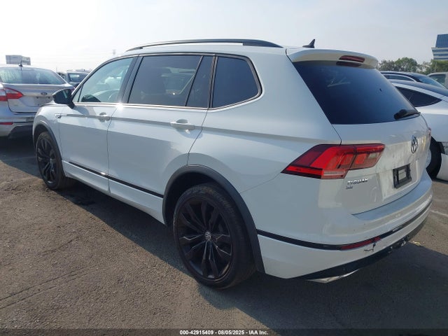 Volkswagen Tiguan 2021 3VV2B7AX5MM098986 Image 3