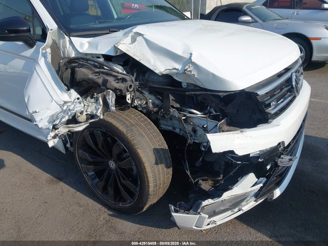 Volkswagen Tiguan 2021 3VV2B7AX5MM098986 Image 6