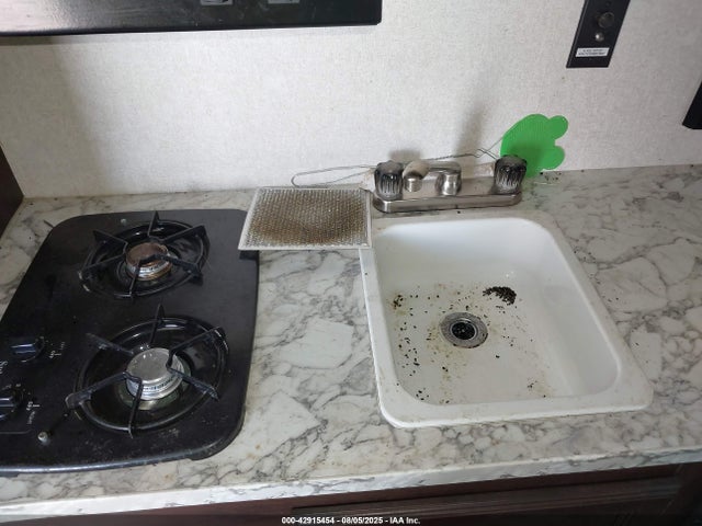 1UJBJ0AJ6J77A0154 Jayco Jayco