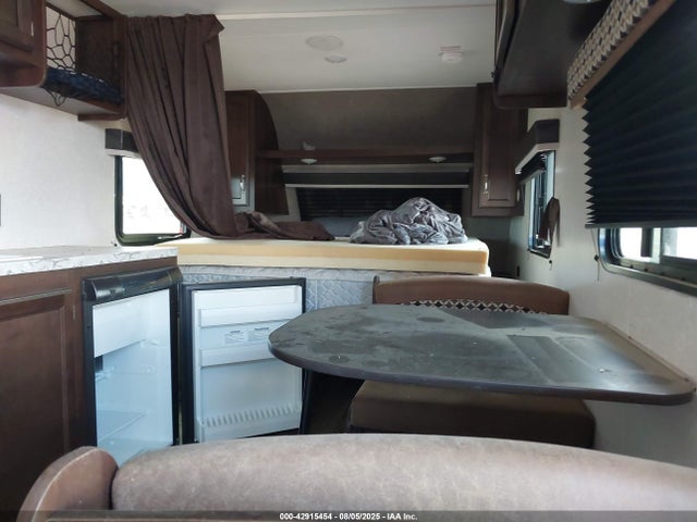 1UJBJ0AJ6J77A0154 Jayco Jayco