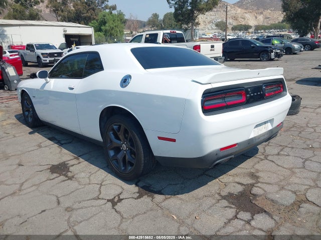 Dodge Challenger 2019 2C3CDZBT5KH573721 Image 3